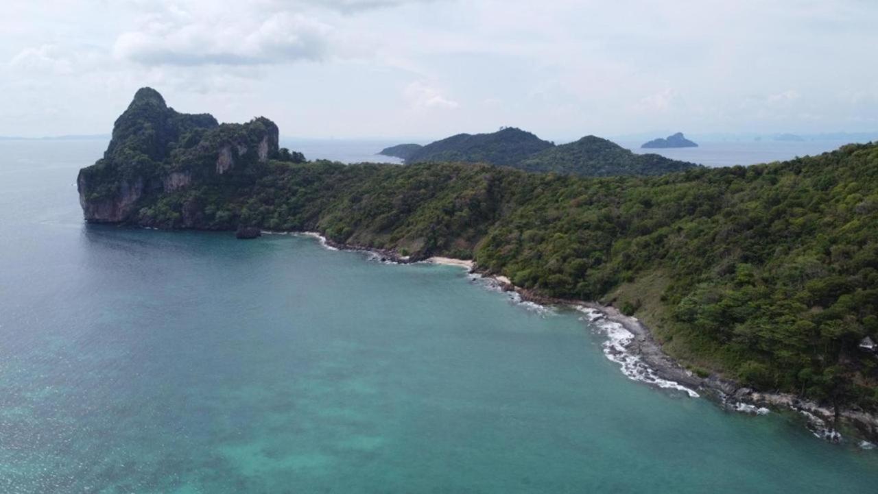 Phi Phi Seaside Bungalow Exterior foto